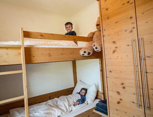 Etagenbett für Kinder in der Familien Suite in Drachselsried
